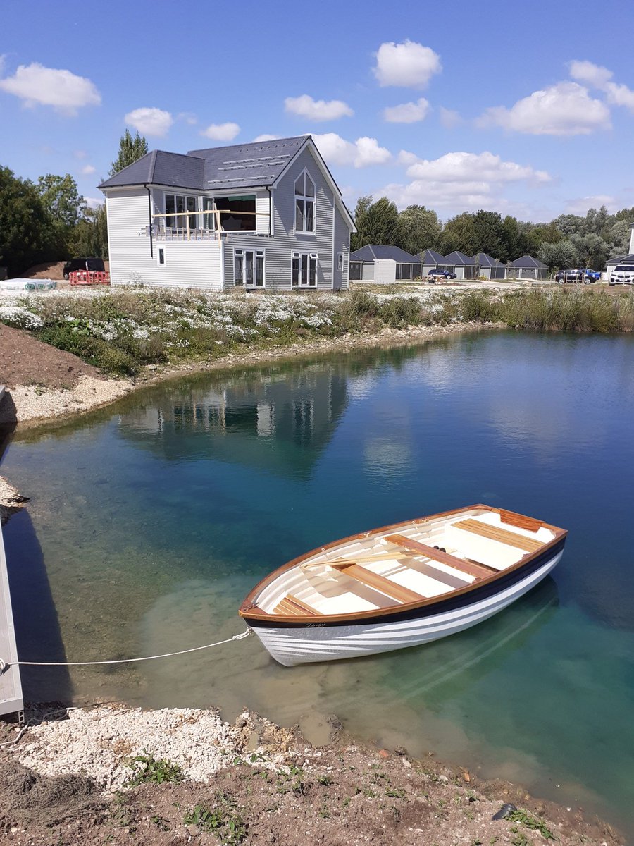 SedgemoorBoats's tweet photo. Photos showing this lovely SB380 loaded ready for delivery and delivered and launched at the Cotswold Water Park. Her new owners love her and she certainly looks good afloat in the sunshine. #rowingboatbuilder #anglingboatbuilder #troutboat #CotswoldWaterPark #SouthCernelakes https://t.co/V0eU4swNH7