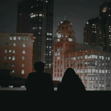 seollie_'s tweet photo. ° "Pertemuan."
° @seollie_ & @amoxicllxn
° Flashback - 1999
° Tangerang
#Viie - #Dirk https://t.co/yCW3fvEZfy