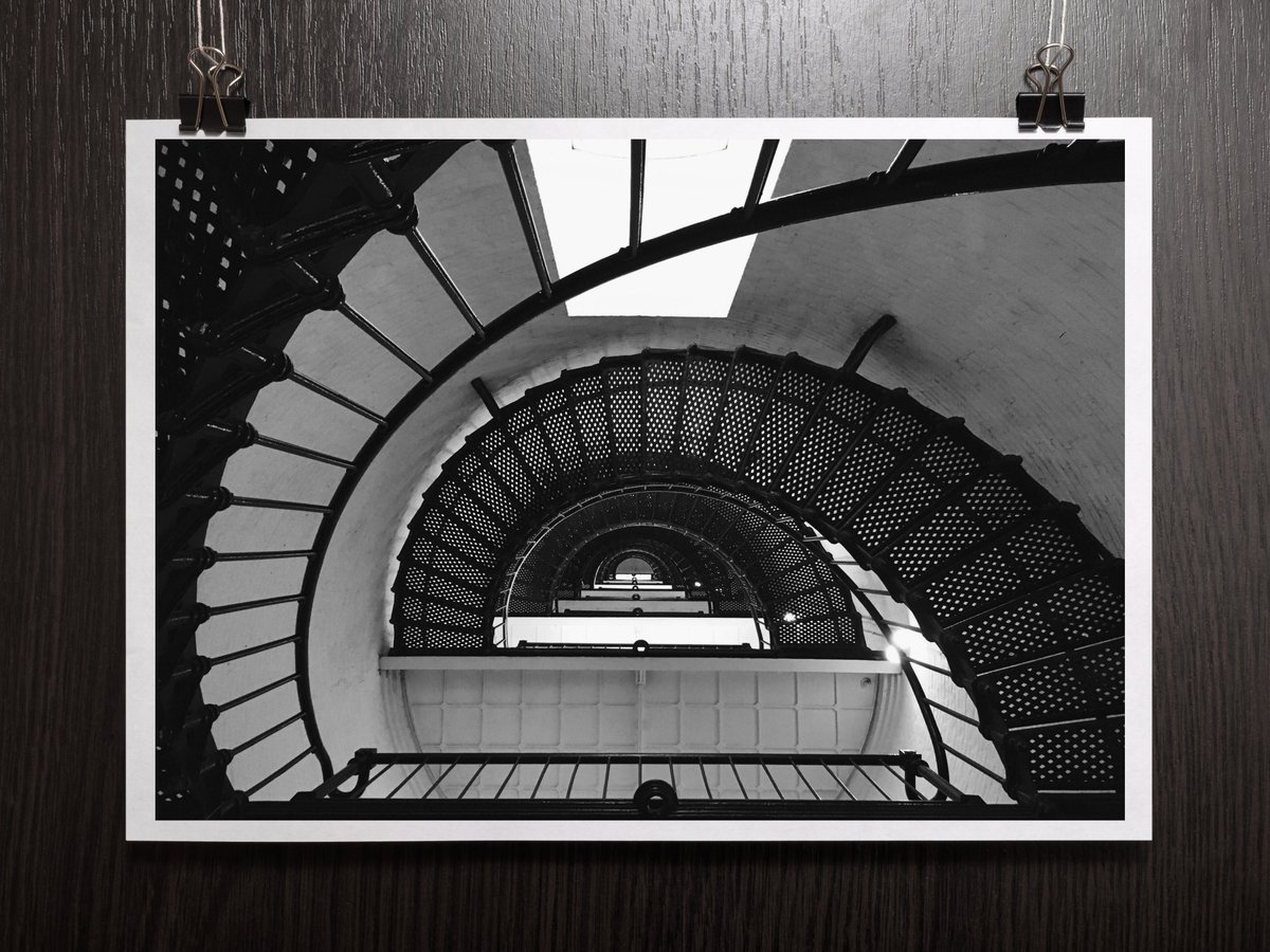 TheDanielCura's tweet photo. 𝗦𝗣𝗜𝗥𝗔𝗟𝗦 // One of my favorite shots, taken on the bottom level of the #StAugustine Lighthouse. Prints available in my shop! 👉🏽 https://t.co/EzsJAjVhF4
#CityStAug #StAug #VisitStA #StAFL #VisitStAugustine #StALighthouse #StAugustineLighthouse #LoveYourLighthouse #LoveFL https://t.co/gAMx1rm4xd