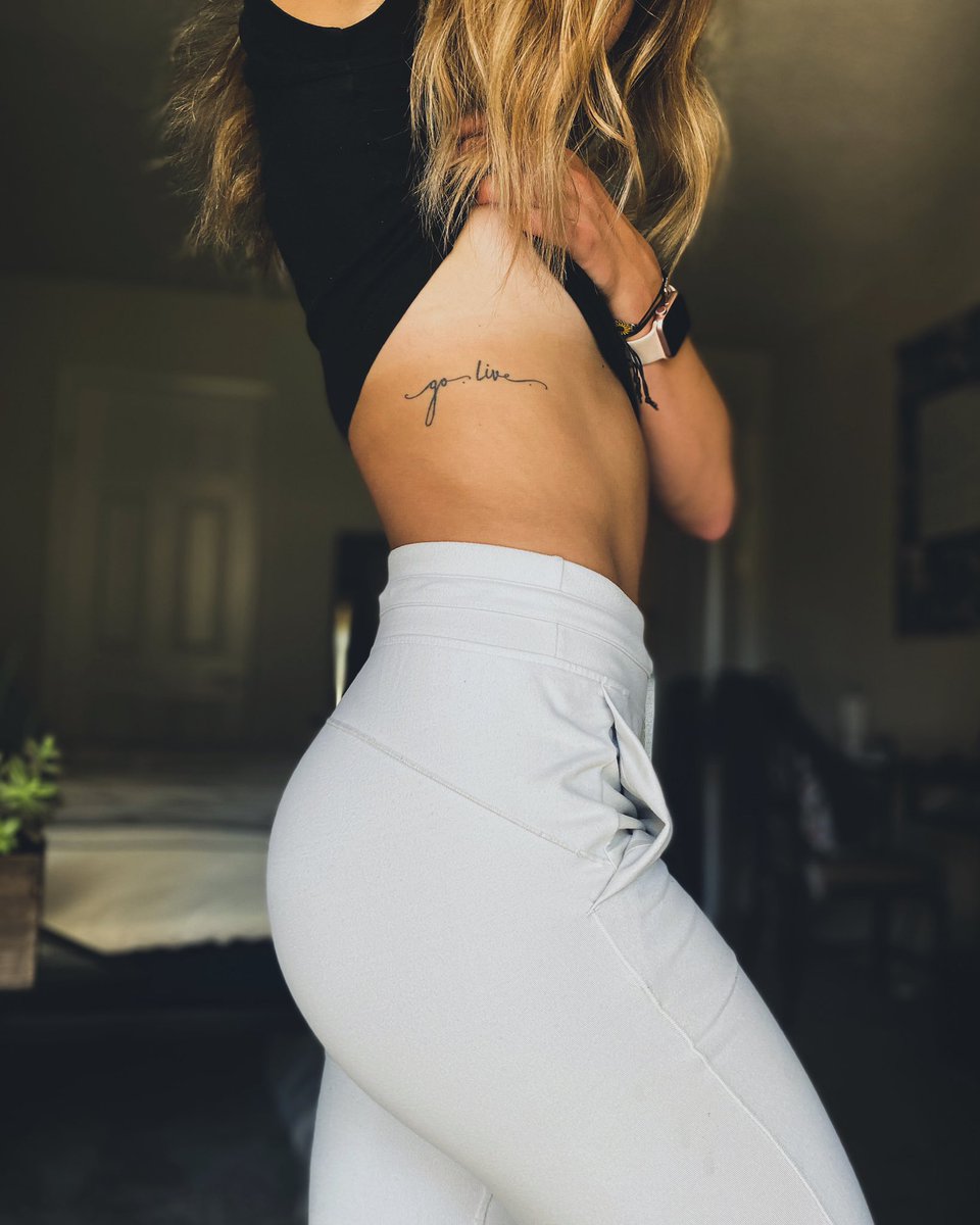 cocobeannnn's tweet photo. go live. https://t.co/BtW6bSwJBu