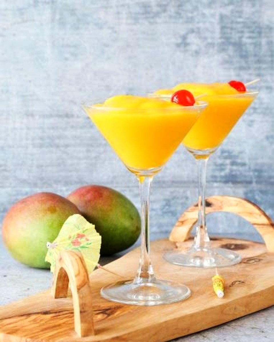 BotolPuran's tweet photo. Frozen Mango Daiquiri

#Daiquiri #drink #drinks #cocktail #cocktails #bar #bartender #mixology #love #party #cocktailpic #BotolPuran #cocktailbar #PanchPhoronKolkata #cheers #happyhour #cocktailparty #beverage #thirsty #letsdrink #rum #whisky #gin #vodka #whiskey #cocktailhour https://t.co/ZbMNOC2RfM