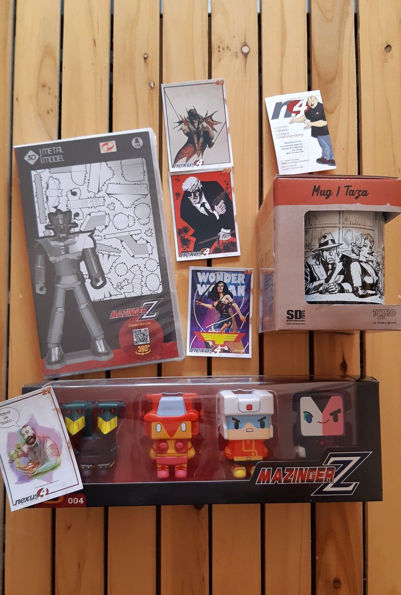 emporiocomics's tweet photo. Muchas gracias @Nexus4comic no hay mejor forma de empezar el fin de semana!!! @davidmacho https://t.co/sbgtFrGnnW