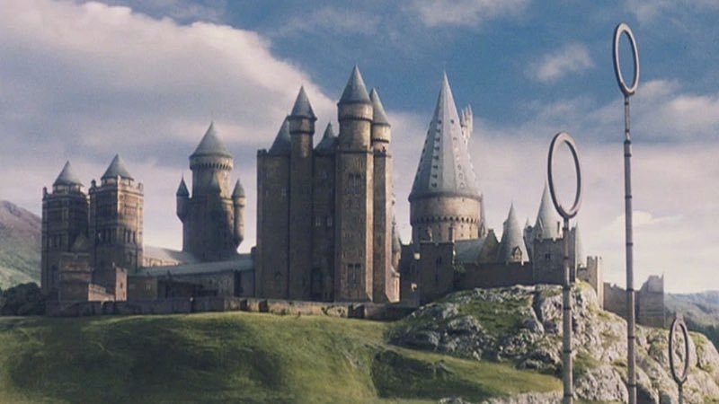 pottermorefans's tweet photo. If you were granted 15 minutes at Hogwarts to go anywhere in the castle or on the grounds, where would you go &amp; why? https://t.co/2Jga4FEUlC