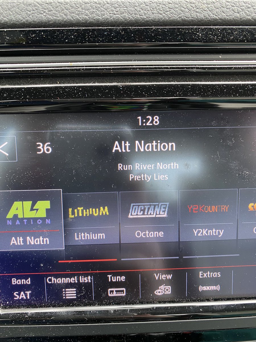 EstCoastPhoenix's tweet photo. Love hearing #PrettyLies by @RunRiverNorth on @altnation! Let’s get it to the #alt18! 🥳 #gosallygo https://t.co/GMuBio1NVC