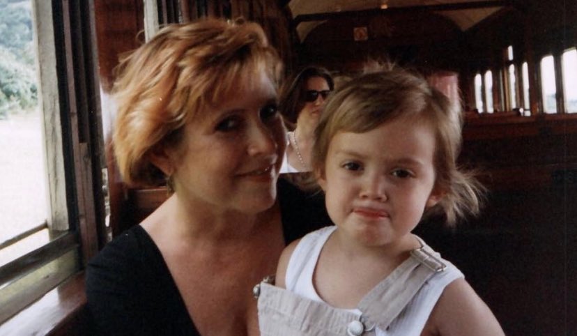 praisedtheIourd's tweet photo. “Someone summered in my stomach.
Someone’s fallen through my legs.
To make an infant omelette, 
Simply scramble sperm and eggs.”
– Carrie Fisher’s poem for Billie Lourd’s birth announcement in 1992. https://t.co/BA7PFDnndG