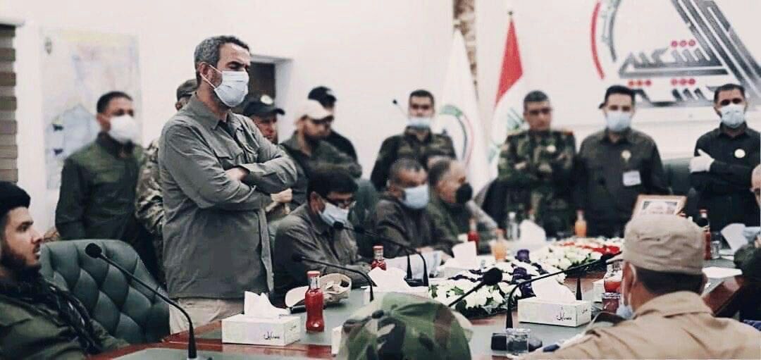 zemh_313's tweet photo. تعلمنا مع قادة الإسلام الأوائل ان الراية لن تسقط وحين ارتقى المهندس شهيداً مع رفيق جهاده سليماني كانت الراية ترفرف بيد القائد الهمام ابو فدك 

#ابو_فدك_خليفه_المهندس https://t.co/fPcREBvhH7