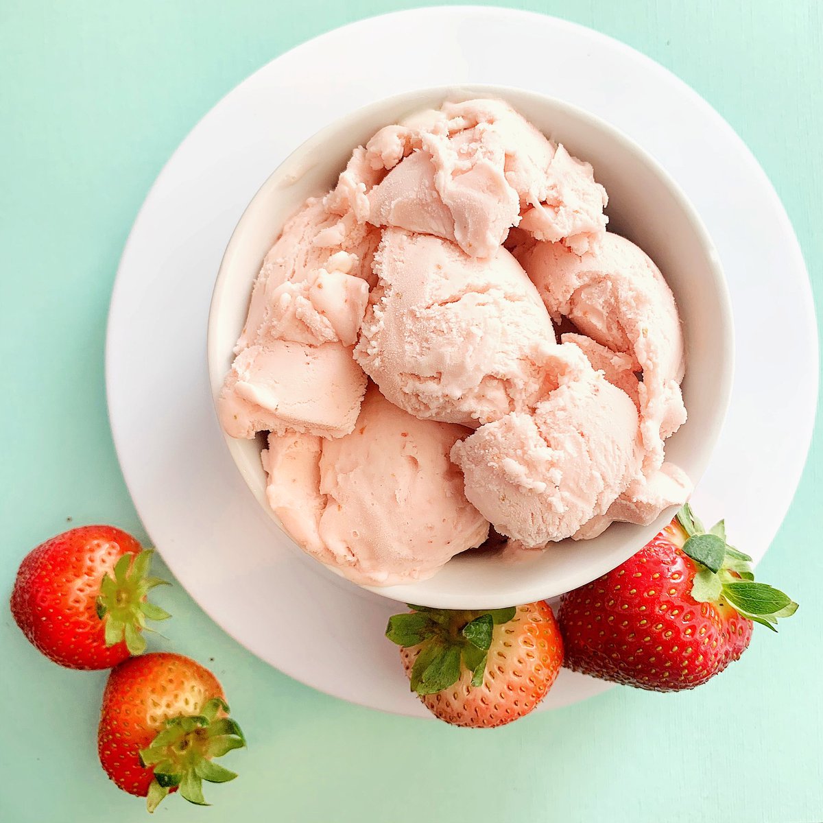 ilovedripgelato's tweet photo. Berry, Berry, Good ! Enjoy our Strawberry Gelato, made with fresh vine grown strawberries.  

Available starting July 25th, 2020 🍓 https://t.co/AleVI3WY8X