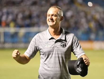 URGENTE

Lisca Doido aceita proposta para ser o novo técnico do Flamengo