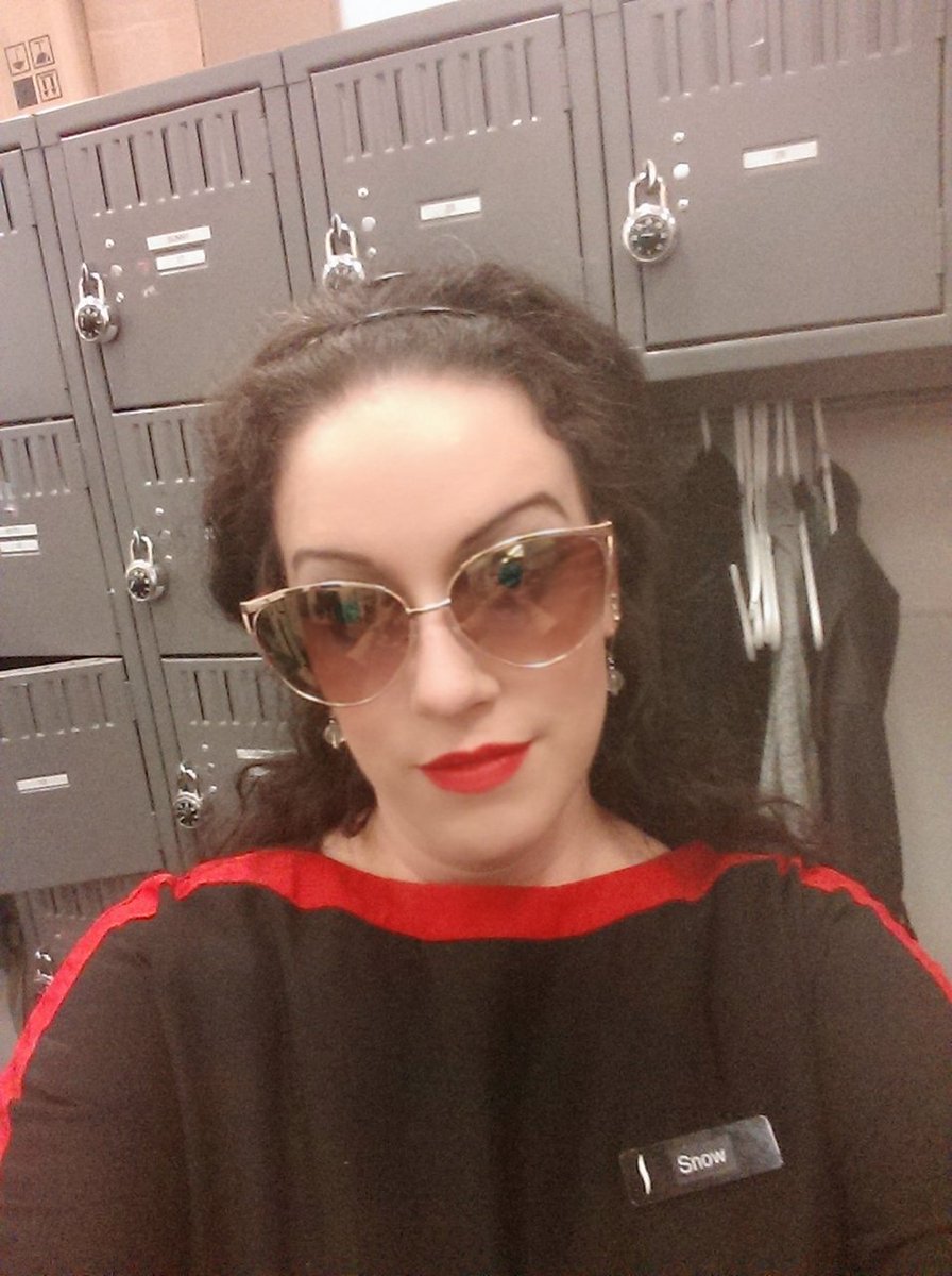 Back in the Sephora days, where I was paid sh!t to sell very expensive products to people who love them. My nickname was Snow, because my last name is White, and I all too often did the beige//nude eyeshadow and bright red lipstick. Being pale, well... it worked.