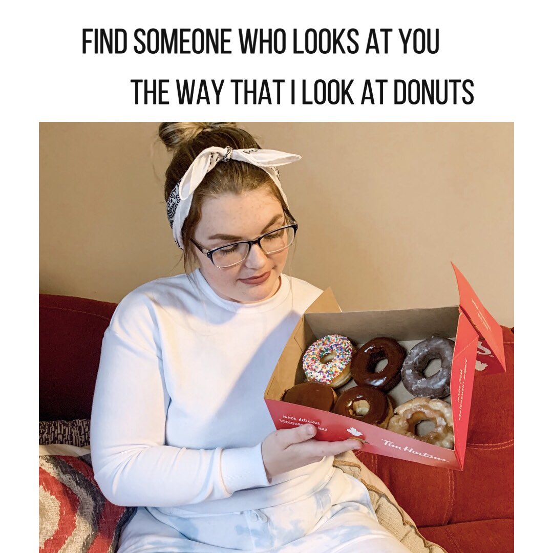 itshaileydeanna's tweet photo. 🍩🍩🍩 https://t.co/1VTusMkTuD