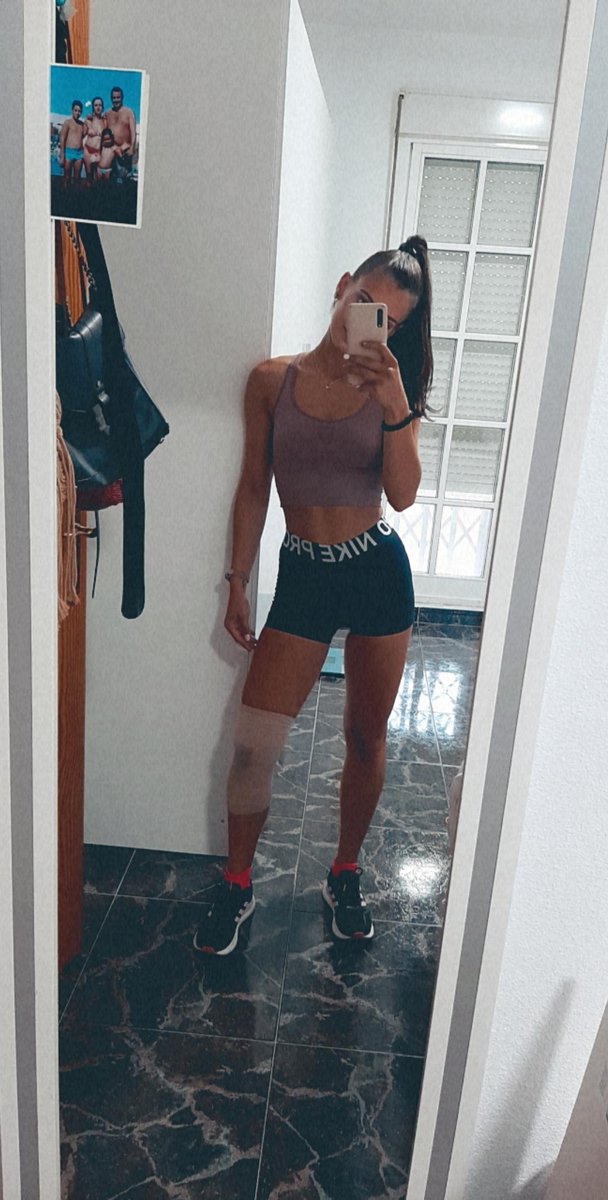 NuriaFC97's tweet photo. 🏋️‍♀️ https://t.co/NNpjyPNVXw