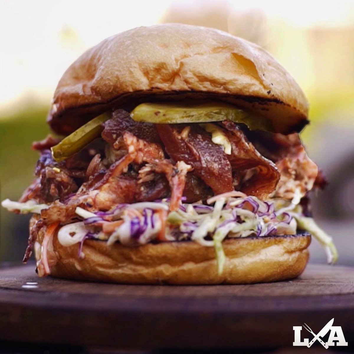 ¡La receta para este Sandwich detonado de sabor ya esta en el canal! ¡No se lo pierdan! bit.ly/SandwichCostil…