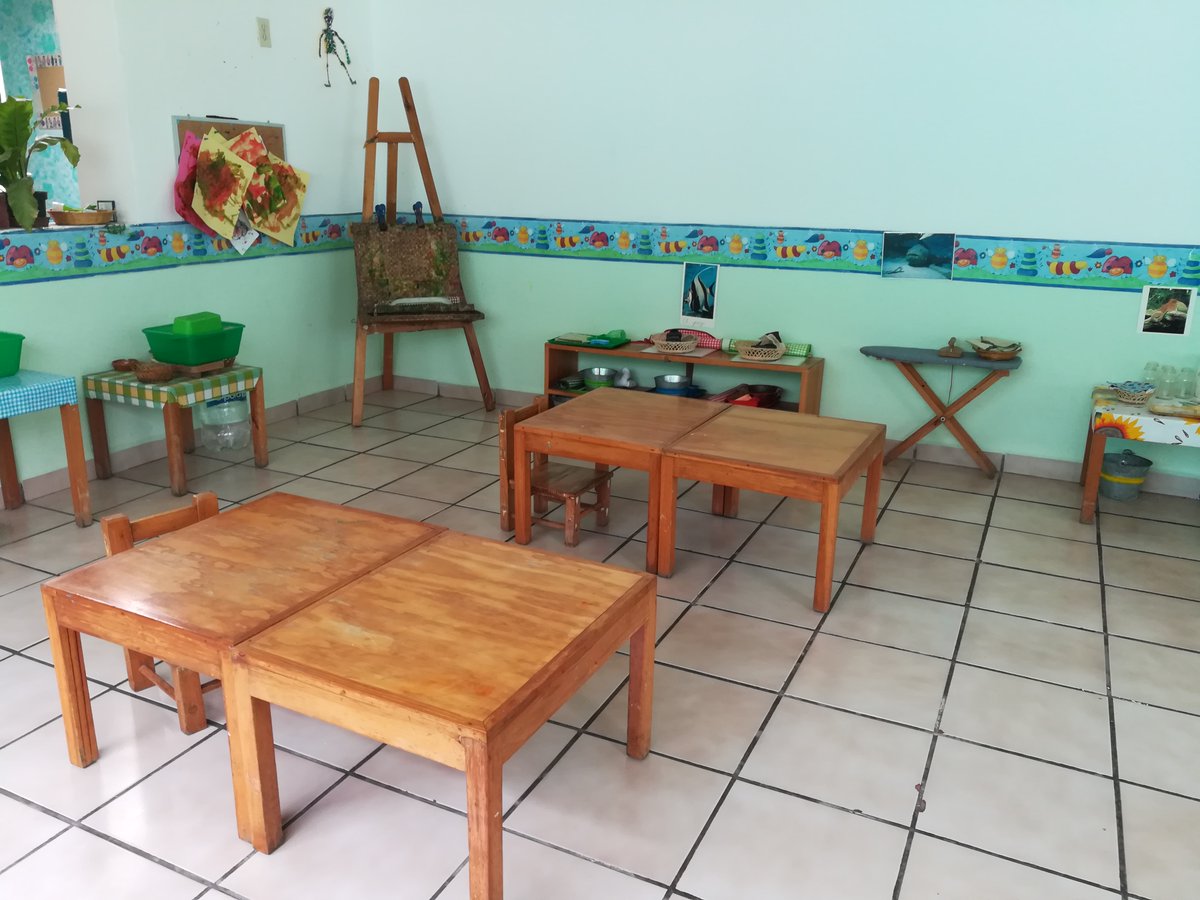 En Yaxcheel Montessori todos nuestros ambientes son amplios y adecuados para fomentar el libre y sano desarrollo de los niños.
Para mayores informes comunícate al: 5282-4297
#montessoriactivity #montessori #Educacion #educacionparalavida