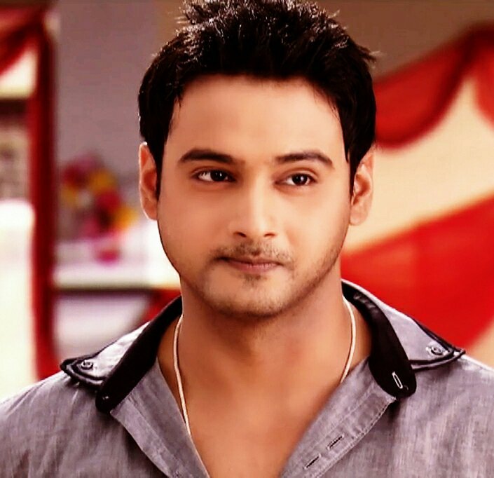 2ruespunk's tweet photo. It doesn't matter even if there are no stars in the sky ✨🌟⭐your beautiful eyes😙😘 are enough to light up the darkness near me ❤❤
Have a lovely night to u @Yash_Dasgupta ❤💖💕
@YashhD_FC
#TheASR #Throwback #BSB #AllTimeHit https://t.co/1gaf6R0YgN