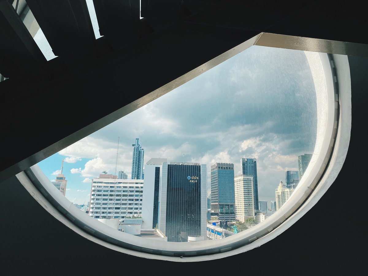 poom_1980's tweet photo. 📸🏢⭕️
Art and Culture Centre
Bangkok,Thailand
#poomography
#poom_visit
#mxiphone11pro https://t.co/c8kmHJgKc4