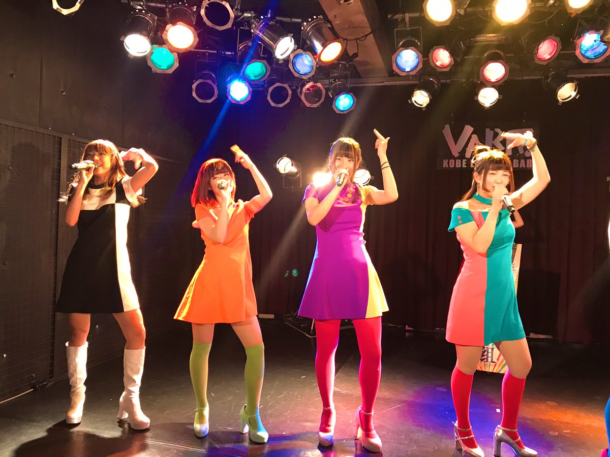 WZAMq8vB0R03Y1P's tweet photo. まー...なんつーかアレだな。。。
誕生日オメデト、えみち。
...............(6 ̄  ̄)ポリポリ
べ、べつに...照れてねーし(。_。*)))モジモジ
#椎原えみ
#HappyBirthday🎂🎉
#祝25歳🙌ワーイ
#EGproject
#民族ハッピー組
#松浦設備工業株式会社
#えみちの笑顔はオレのSoulをブッ生き返す‼️ https://t.co/dBUCdekWaX