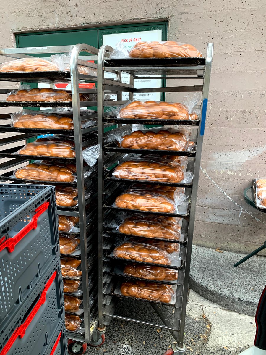 ChallahF's tweet image. Shabbat Shalom from ChallahFresh!