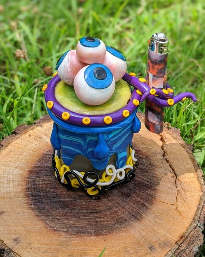 alanasaesthetic's tweet photo. ⭐⭐peep dis new custom stash jar and possibly give my insta a follow ??😊 [alanas.aesthetic] https://t.co/I33OhZisEA