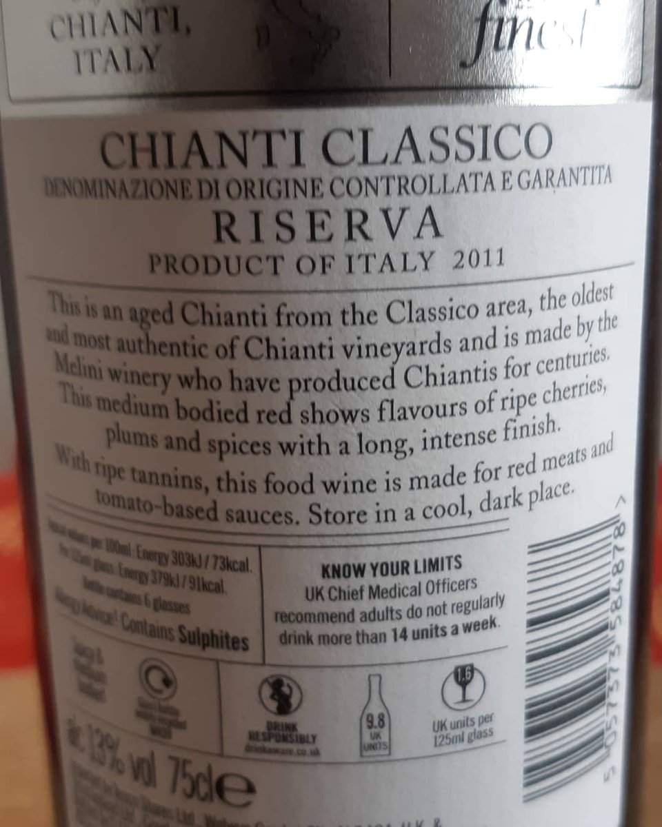 VlastimilKvapil's tweet photo. Chianti Classico Riserva🍷🇮🇹👈 has wonderful and delicious taste, smell and delightful bouquet 😋🥳👍👌🍇🧀 #ChiantiReserva #chiantiriserva #chianticlassico #chianticlassicoriserva #chianti #foodandwine #winetime #wine #redwine #winelover #destinationwine #delightful #greattaste https://t.co/qro53O0pEg