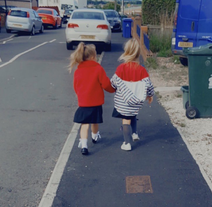 JessicaGroom18's tweet photo. Final day of year 1 and nursery..
Massive thank you to Mrs gravel, Mrs eades and all the nursery staff for this year!💖 @LittlemoorAcad @GravelMrs @MrsEades2 @EYFSMrsBradley @kebriggs1 @Natalie_Jayne13 @AmyPatr01831513 https://t.co/Ikmlz98JNH
