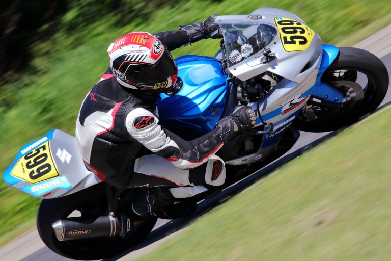 DesignEngine's tweet photo. good luck to all the CCS racers at Road America this weekend! Design Engine's Chris Ireland will be racing his Suzuki 600 as we wish him to go fast and win all his races!  #Sprotbike #racing #motorcycle #ccsracing https://t.co/kArWHyJf59