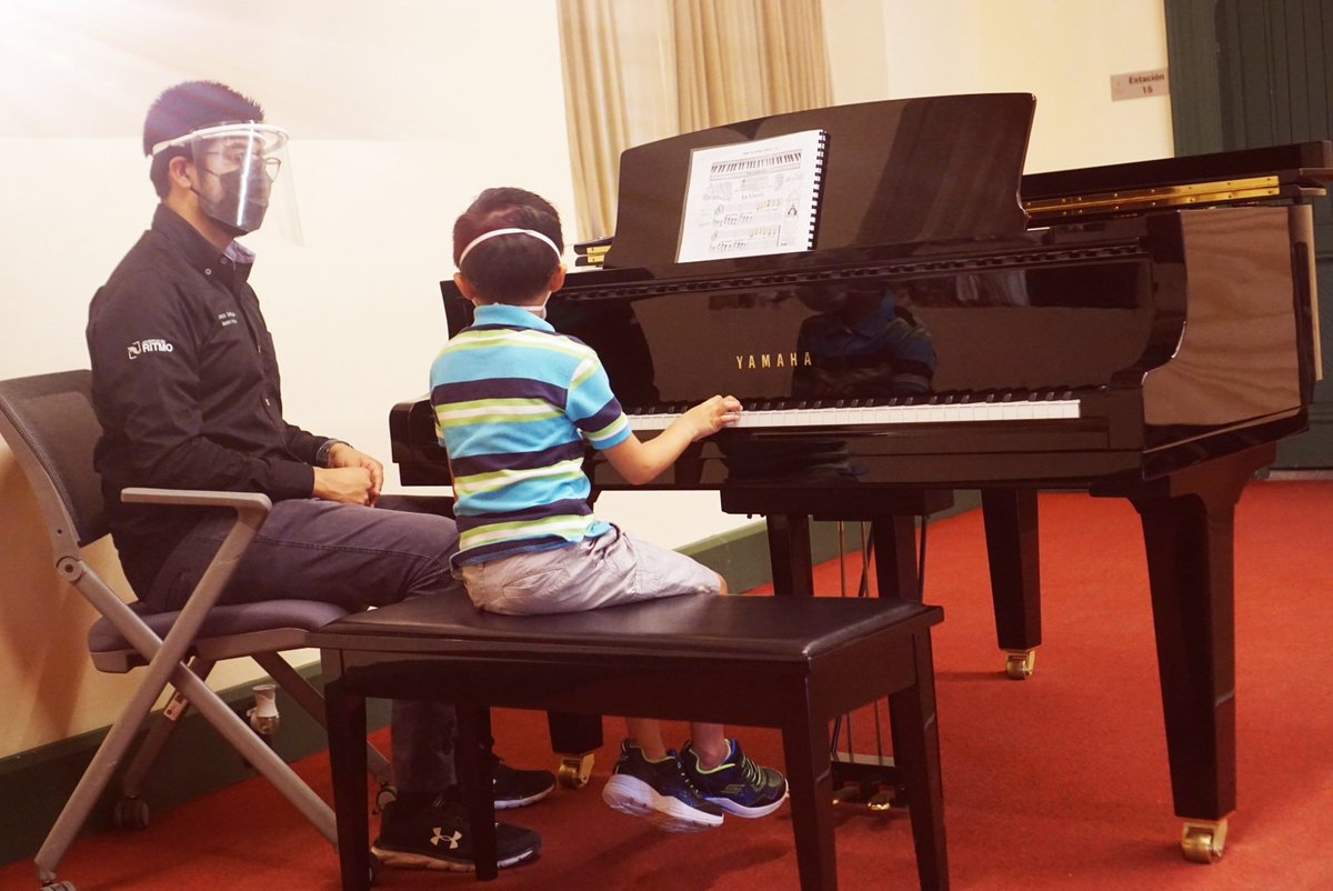 BenningMorelos's tweet photo. Con todas las medidas de prevención, regresamos al 25 % de nuestra capacidad de alumnado. La música es una pieza clave para el correcto Desenvolvimiento y desarrollo de los niños, trayendo múltiples beneficios a quien ejecuta algún instrumento

Tel:(777)6886519
Cel:(777)2573787 https://t.co/6rntmktmFA