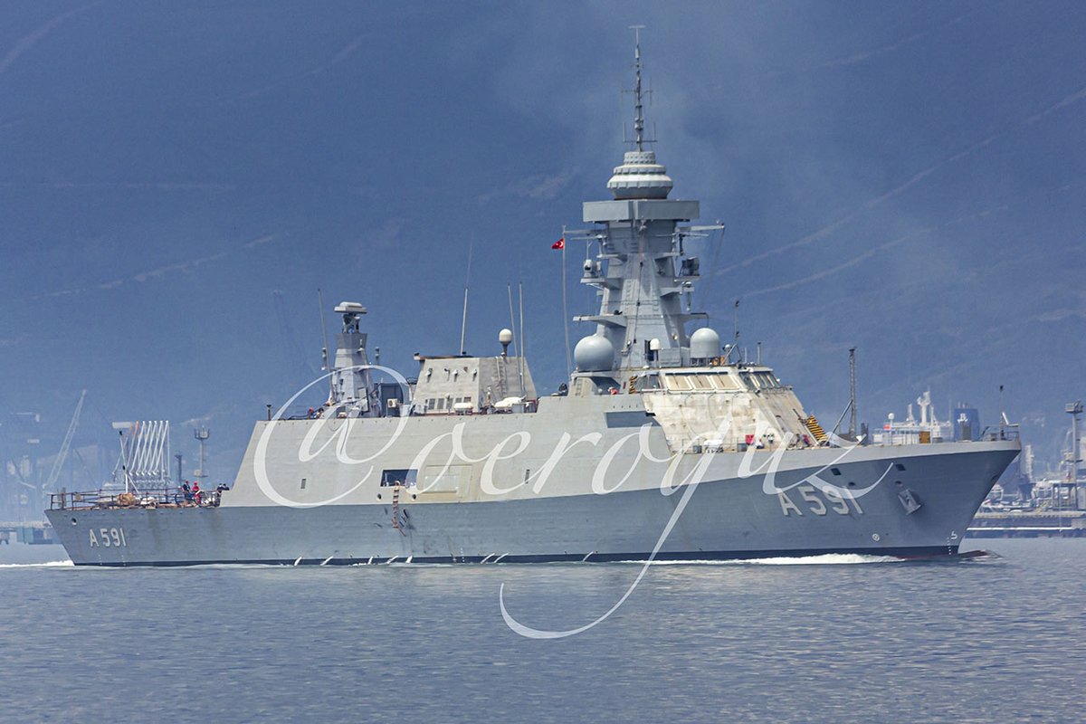 OguzEroguz1's tweet photo. 📢Brand new Test and Evaluation Ship #Ufuk #A591.
Two most obvious differences between Ufuk and the Ada class corvettes are that that Ufuk doesn't have any weapons, andflight deck to support 10 tonne class helicopters but does not have a hangar. https://t.co/xszYw1T3Dj