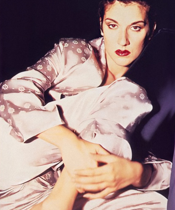 CDLooks's tweet image. 