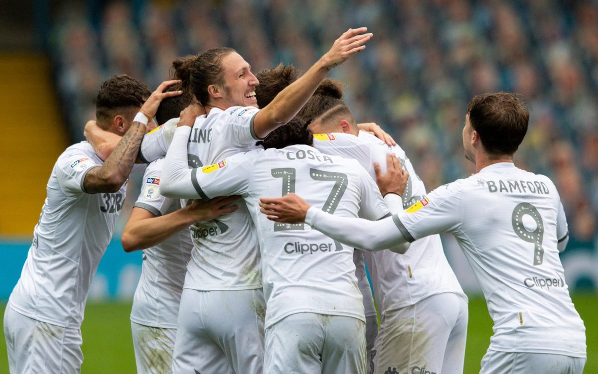 askomartin's tweet photo. HACE MINUTOS: EL LEEDS DE MARCELO BIELSA ASCIENDE A LA PREMIER LEAGUE. 💪🏻🇦🇷 https://t.co/Hu0hWcVGBH