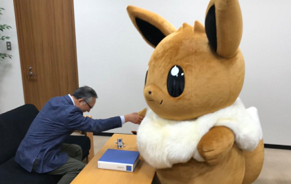 ReviewsPokemon's tweet photo. They got the job! https://t.co/TdL8CnGArz