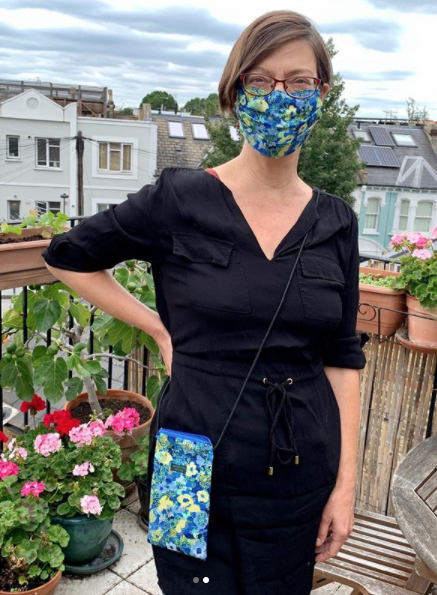couturestartup's tweet photo. Any excuse for a new bag!!
*Pic by Bledsoe Bags
#bledsoebags #handmadelondon #handmadebags #madeinfulham #handmadebag #mynewbag #mynextnewbag #fabricbags #fulhamroad #travel #summertravel #travellondon #passportholder #phonecases #fabricfacemasks #fabricmasks #passportready https://t.co/dBDwlJx6UF