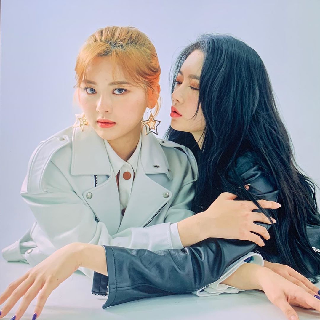 girlgroupspics's tweet image. hinapia ; bada, yaebin