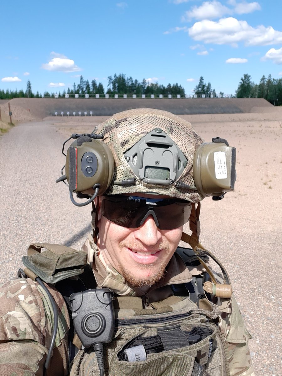 MMaenpaa1's tweet photo. Today was hot and tactical rangeday!🤘 First some #dynamicshooting and later some #sniping. #godivemissedsniping! Over all awesome day with my #sniperpair. #upseeri #tarkkaammunta #sra #urheiluammunta https://t.co/MvTE2FEvSh