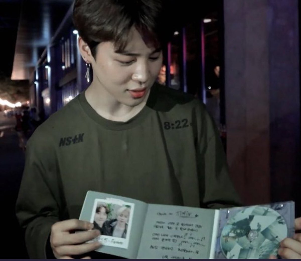 he was so excited to eat im gonna cry