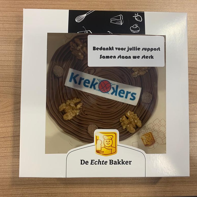 De sponsorcommissie heeft de afgelopen 2 weken onze sponsoren een lekkernij gebracht om de vakantie in te luiden. Maar vooral om jullie als trouwe sponsoren te bedanken voor de steun in deze rare en uitzonderlijke tijd. SPONSOREN NOGMAALS BEDANKT!