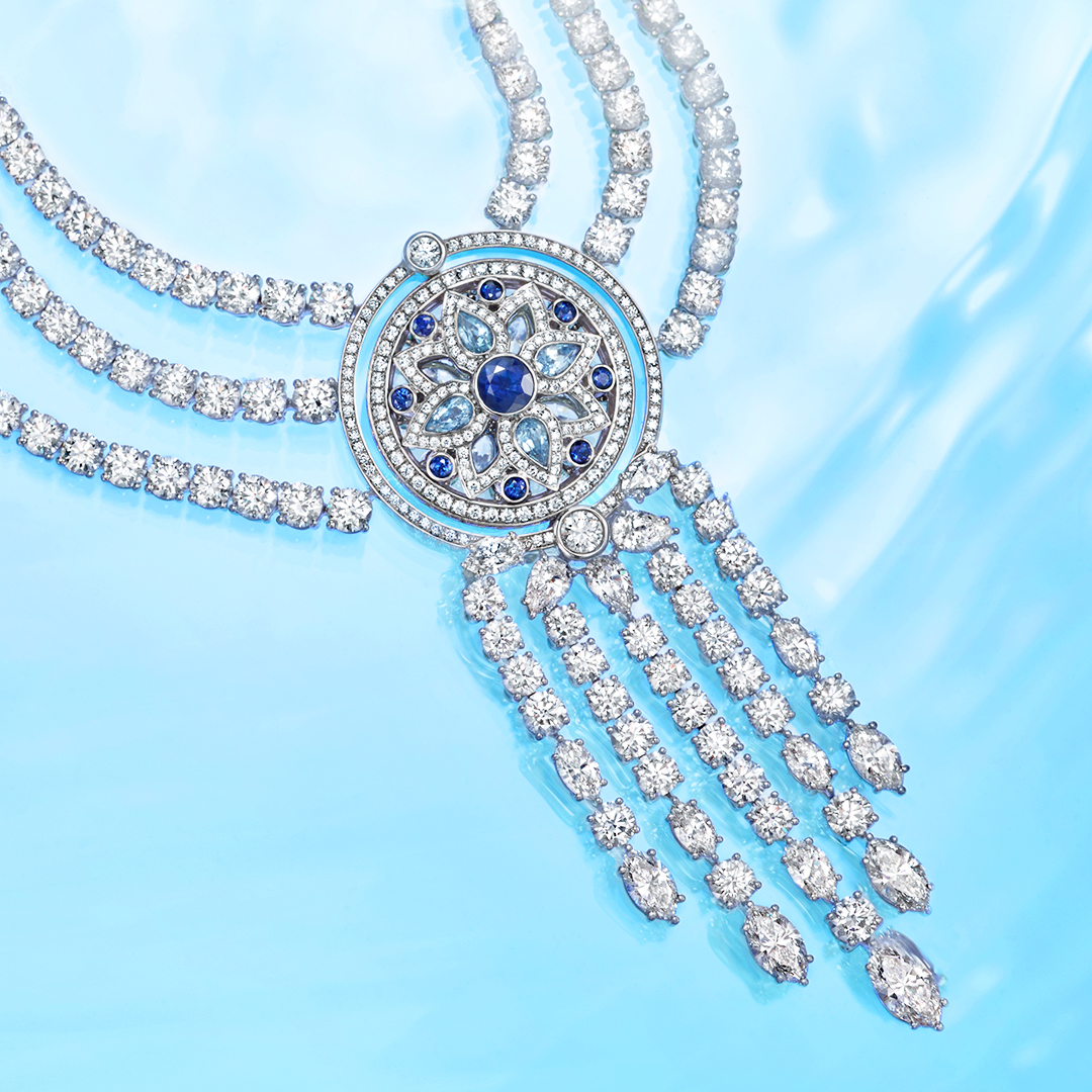 HarryWinston's tweet photo. The secret to summer is finding the sparkling wonder in every moment. Discover the House’s Secret Wonder jewels: https://t.co/9a2kaT0vk9 #HWSecrets #WinstonSummer #HarryWinston #HighJewelry https://t.co/P1ZsDd6HLf