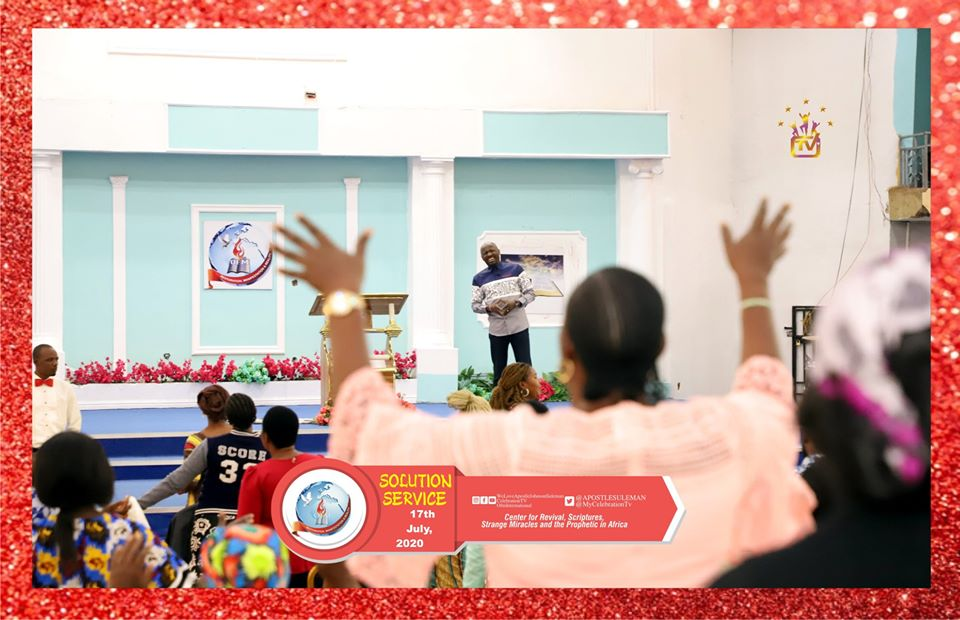 ofmhamburg's tweet photo. SOLUTION SERVICE WITH THE RESTORATION FATHER, APOSTLE JOHNSON SULEMAN {17th July,2020}
**Moment Of WORSHIP WITH The Restoration Father
#SolutionService #OFMHQ
#WithApostleJohnsonSuleman
#DrLizzyJohnsonSuleman
#BattlesBehindTheScene
#1Samuel17vs34_36
#CelebrationTV #17thJuly202. https://t.co/dWBLnLdYTy
