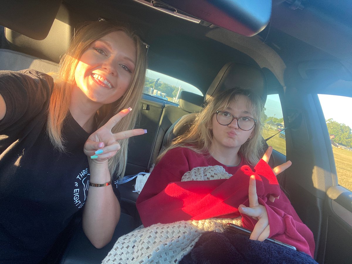Micky_Kayla's tweet photo. Knebworth Luna Cinema D3🚙📽 #MoviesWithMitsubishi 
@TheLunaCinema 
@MitsubishiUK
 @mistubishimotorsuk https://t.co/OownzNtfL7