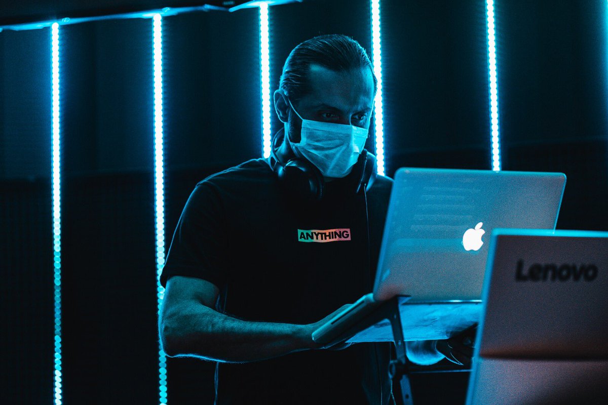 photo by; @ozcankvg

<a href="/djmurattokat/">Murat Tokat</a> @ttproductionrecords @ttproductionrecordsmediastore @djworkshopakademiantalya @ttproductionmusiclabel 
.
.

#edm #energy #bigroom #dutch #trap #hiphop #rnb #bounce #rap #beat #dubstep #partynight #party #partymusic #antalya