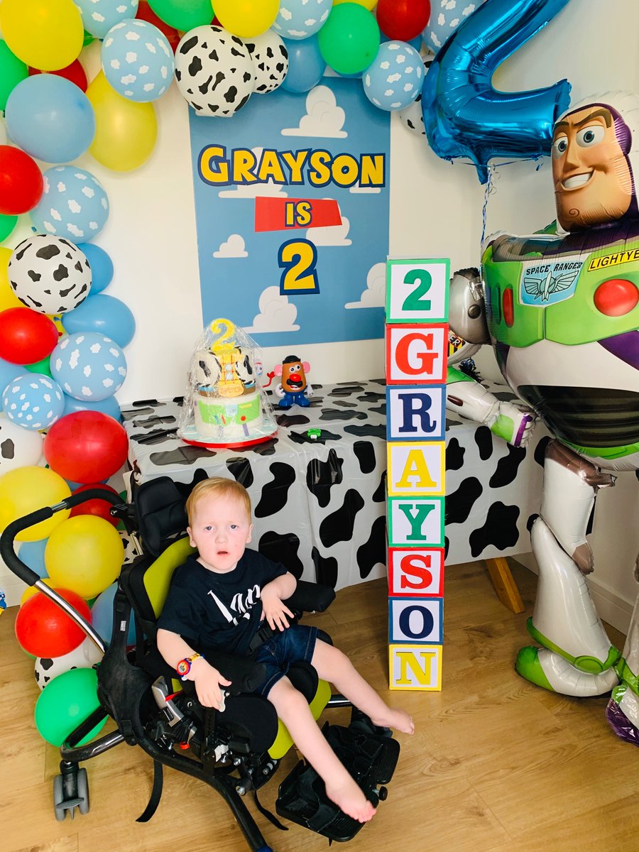 Georgia24071506's tweet photo. TWO TODAY
Toy story themed birthday for the best boy π
Happy 2nd birthday Grayson πππ
You deserve the world and more. @Ryanmcconnon1
#birthdayboy #ToyStory #smatype1 #disbilityAwareness #love #cake https://t.co/sig5incx0S