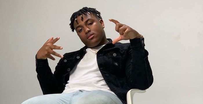 ELEVATOR_'s tweet image. YSB Eli Releases Hit Worthy Single "Miss Me"

[ @ysb_eli ]

lvtr.co/3jdUuHV