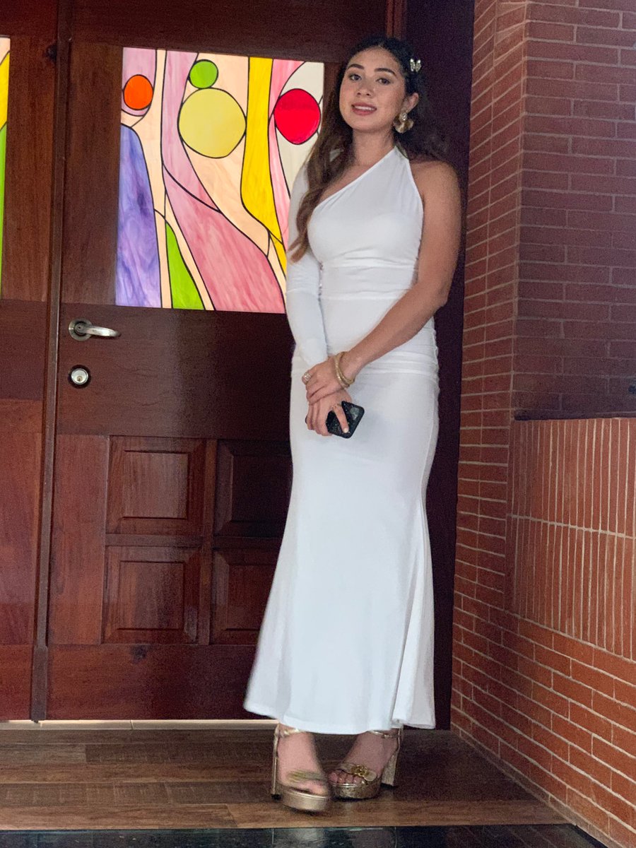 MOVE ON...⚡️

make today a good day💖  1👉🏼2👉🏼3🙌🏼 ¿?😜