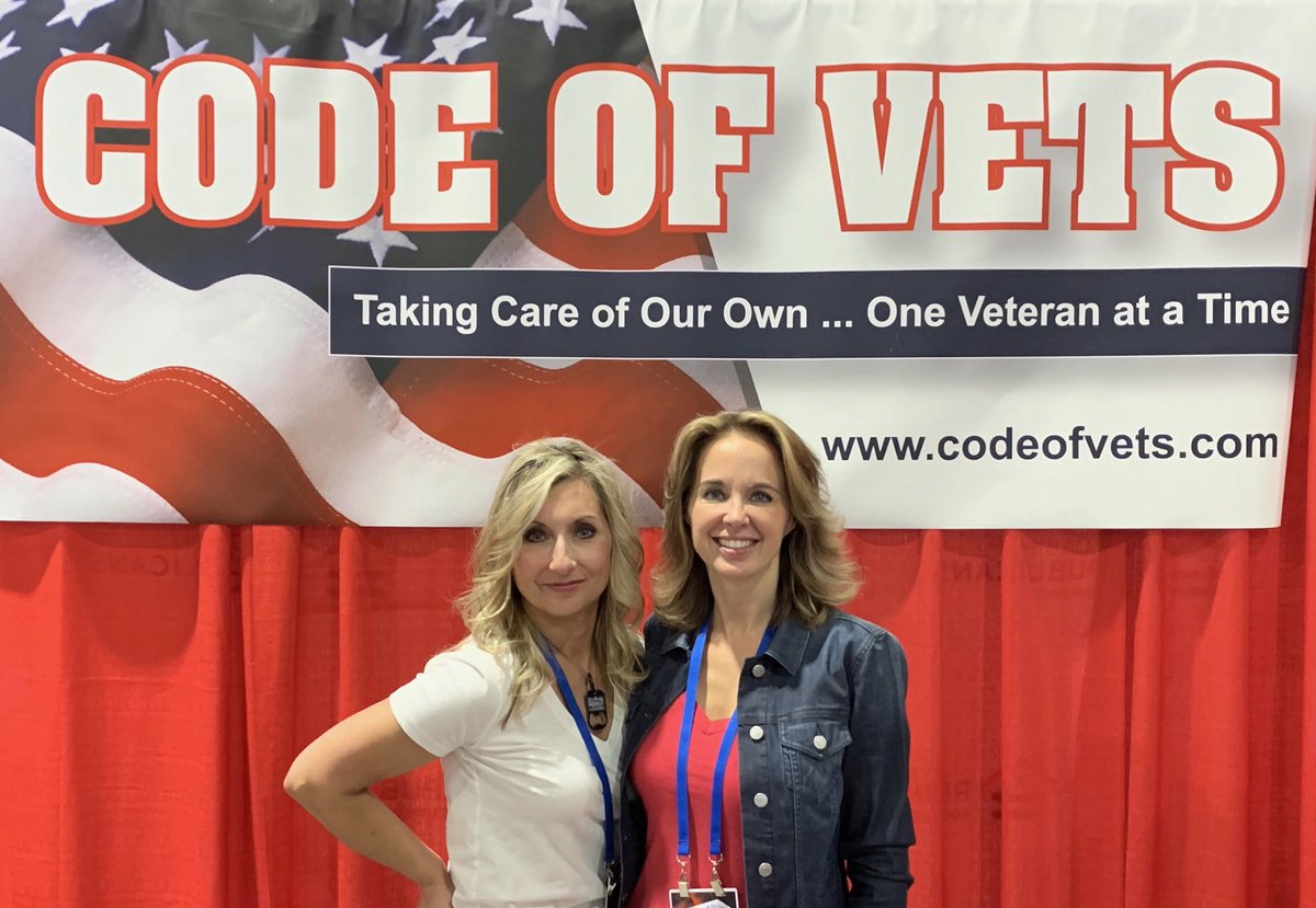 DarlaShine's tweet photo. I want to wish my Twitter sister Gretchen Smith a Happy Birthday!!! She is an angel ♥️⁦@codeofvets⁩ https://t.co/GCod1r8lef
