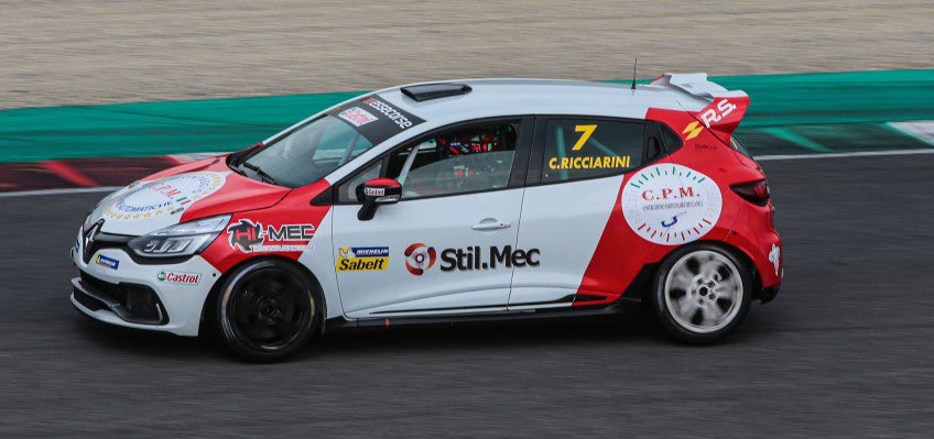 Doppia pole al <a href="/MugelloCircuit/">Mugello Circuit</a> per Cristian Ricciarini e la <a href="/essecorse1/">Essecorse</a> nella #ClioCupItalia