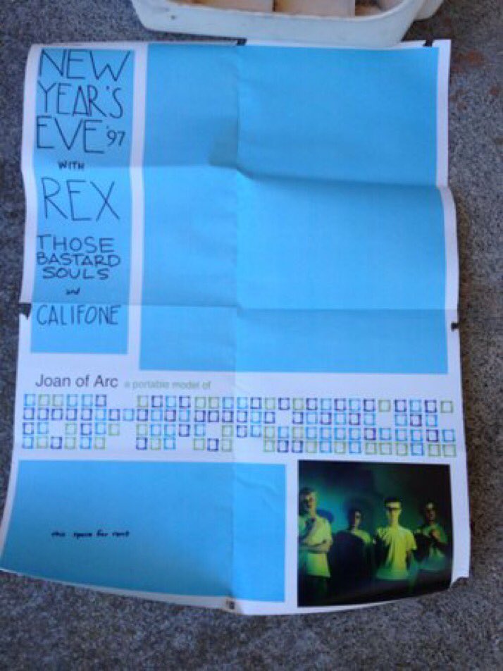 washedupemo's tweet photo. Chicago show flyers from a long time ago. #shuddertothink #sunnydayrealestate #thedelta72 #sparkmarker #capnjazz #joanofarc #califone #firesidebowl #chicago (via Alan Tarkowski) https://t.co/dhwru4FNYB