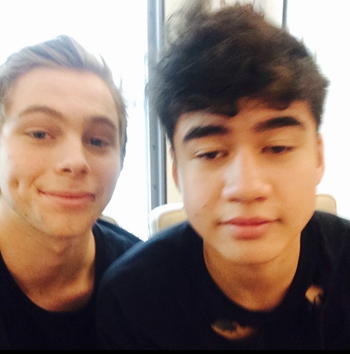 calum hood and luke hemmings: a thread