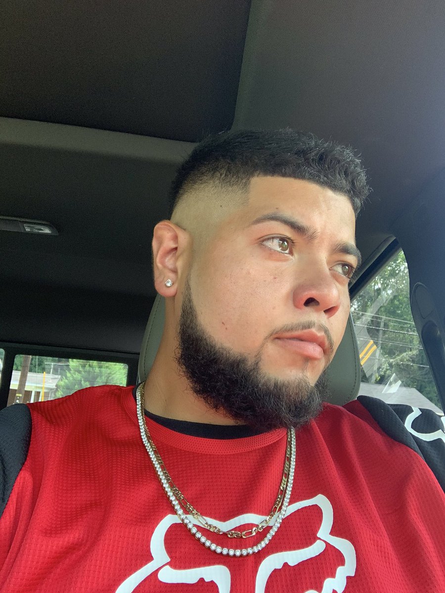 Valdezzz__'s tweet photo. #FadeCheck 💈🥵 y’all go fuck with my barber best in the 919 ❌🧢@DoceEast https://t.co/jaWGvKeH1T