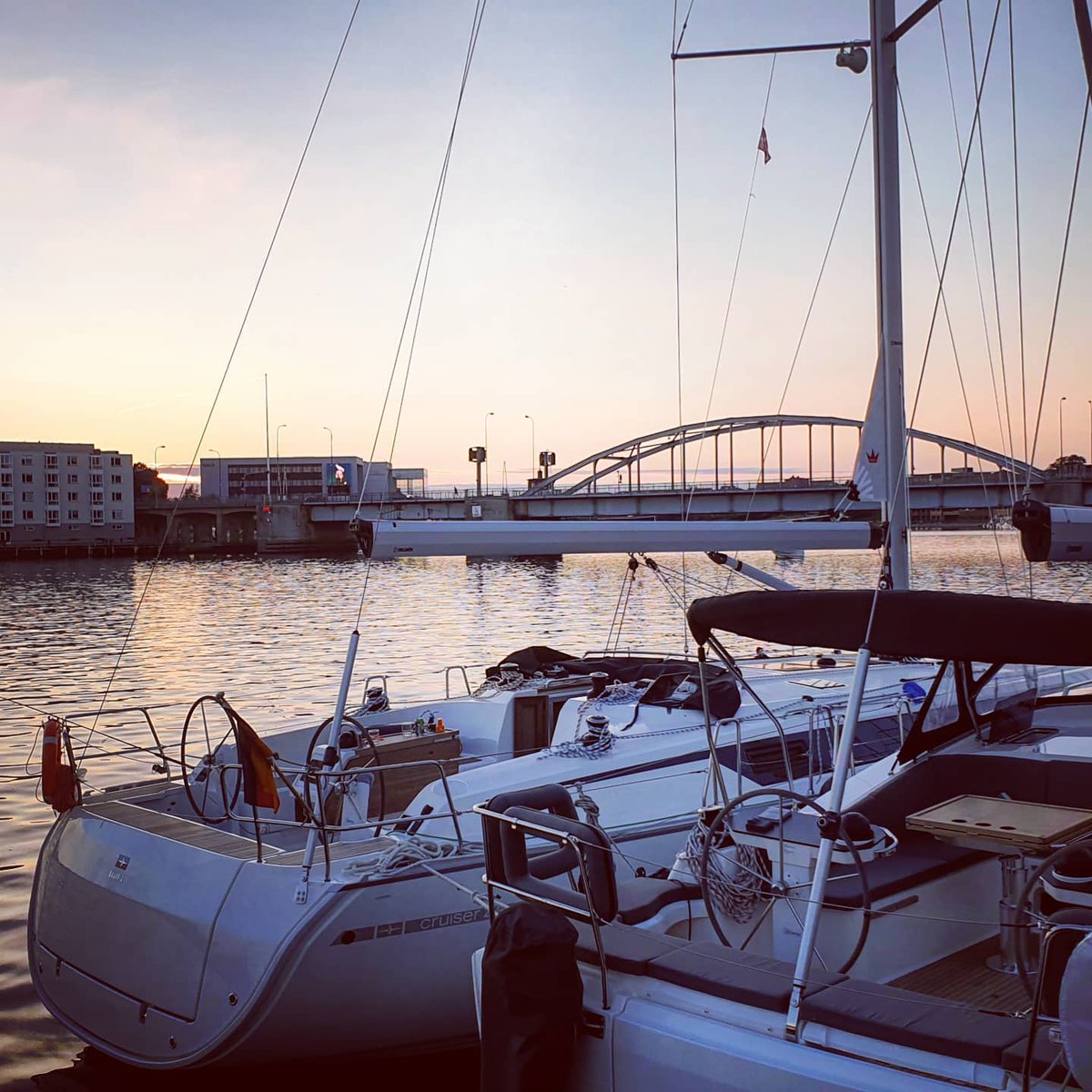 mfraikin's tweet image. Letzter Abend
.
.
.
⛵ #segeln #segelnmachtglücklich #sailing #yachting #yacht #yachtlife #segelyacht #ostsee #balticsea #instasailing #instasail #sonnenuntergang #sunsethttps://www.instagram.com/p/CCwVuN8ipV0/