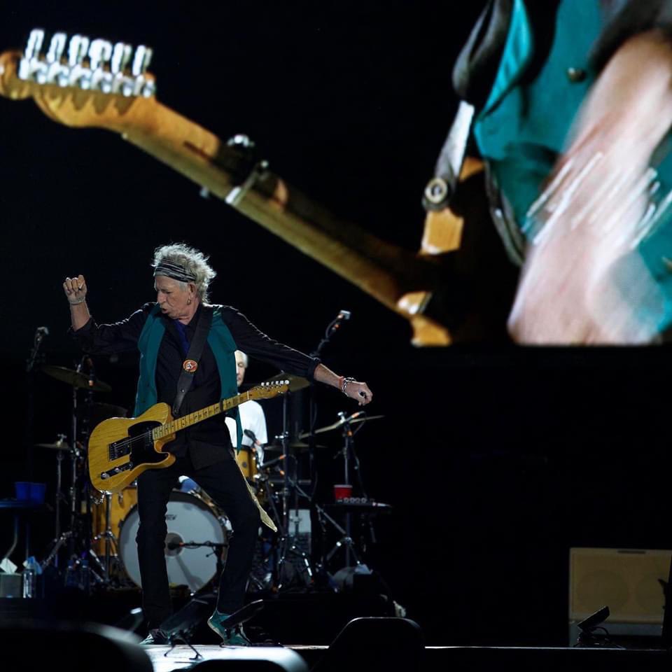 officialKeef's tweet photo. #FBF July 15, 2015 Rolling Stones/Zip Code Tour in Quebec City. 📷J.Bouquet https://t.co/x3cLcinjWZ