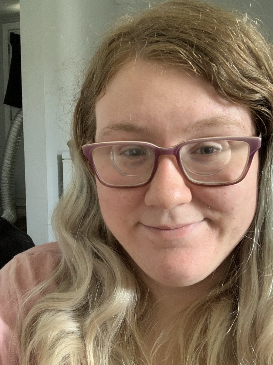 Kaitlyn (Meeple Momma) tweet media